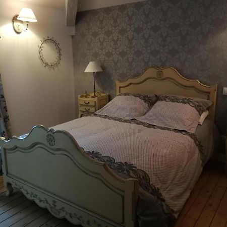 Le Dauphin Bed & Breakfast Chabeuil Екстериор снимка